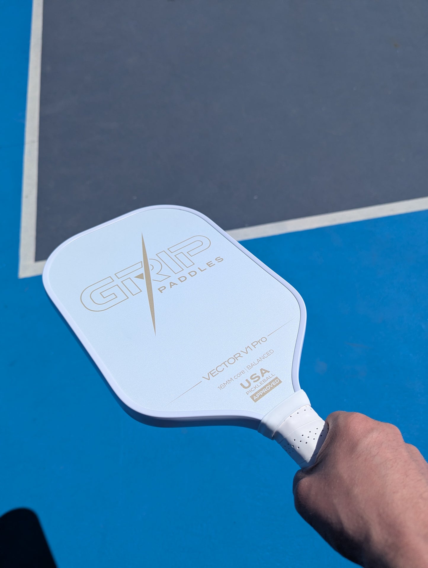 VECTOR V1 PRO (Copy - White)